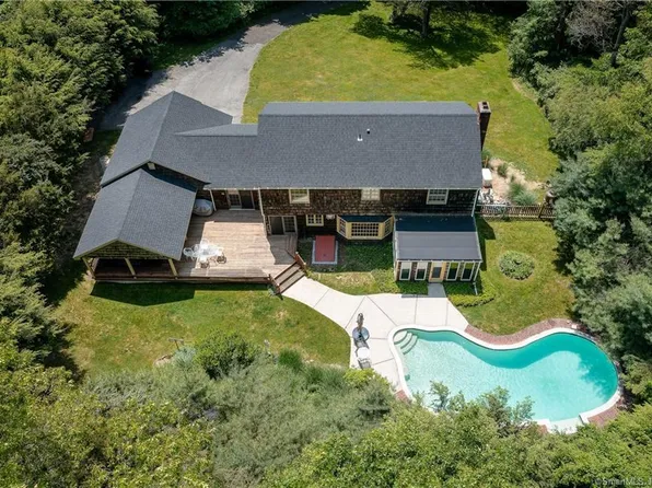 67 Skymeadow Drive, Stamford, CT 06903
