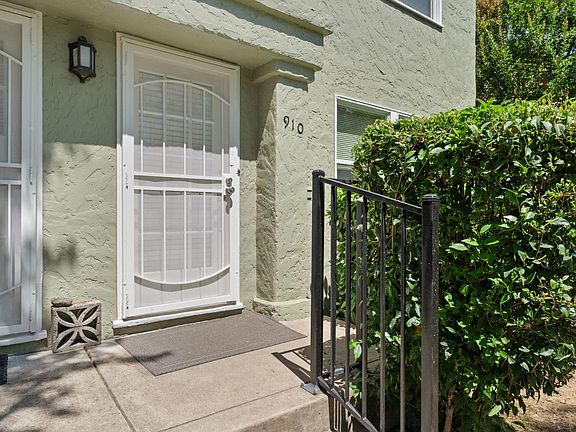 4th image of 910 35th St