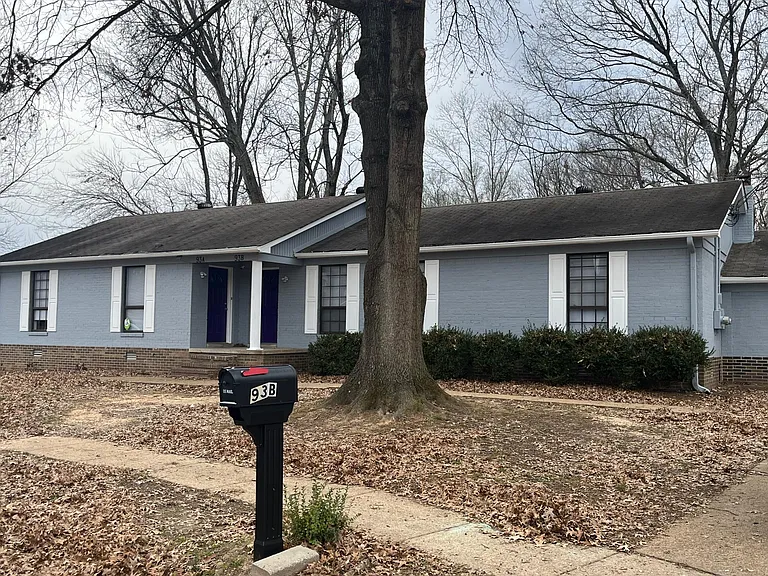 93 Bayberry Dr #A — Photo 1