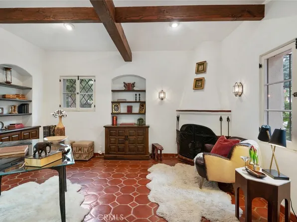 1458 Royal Blvd, Glendale, CA 91207