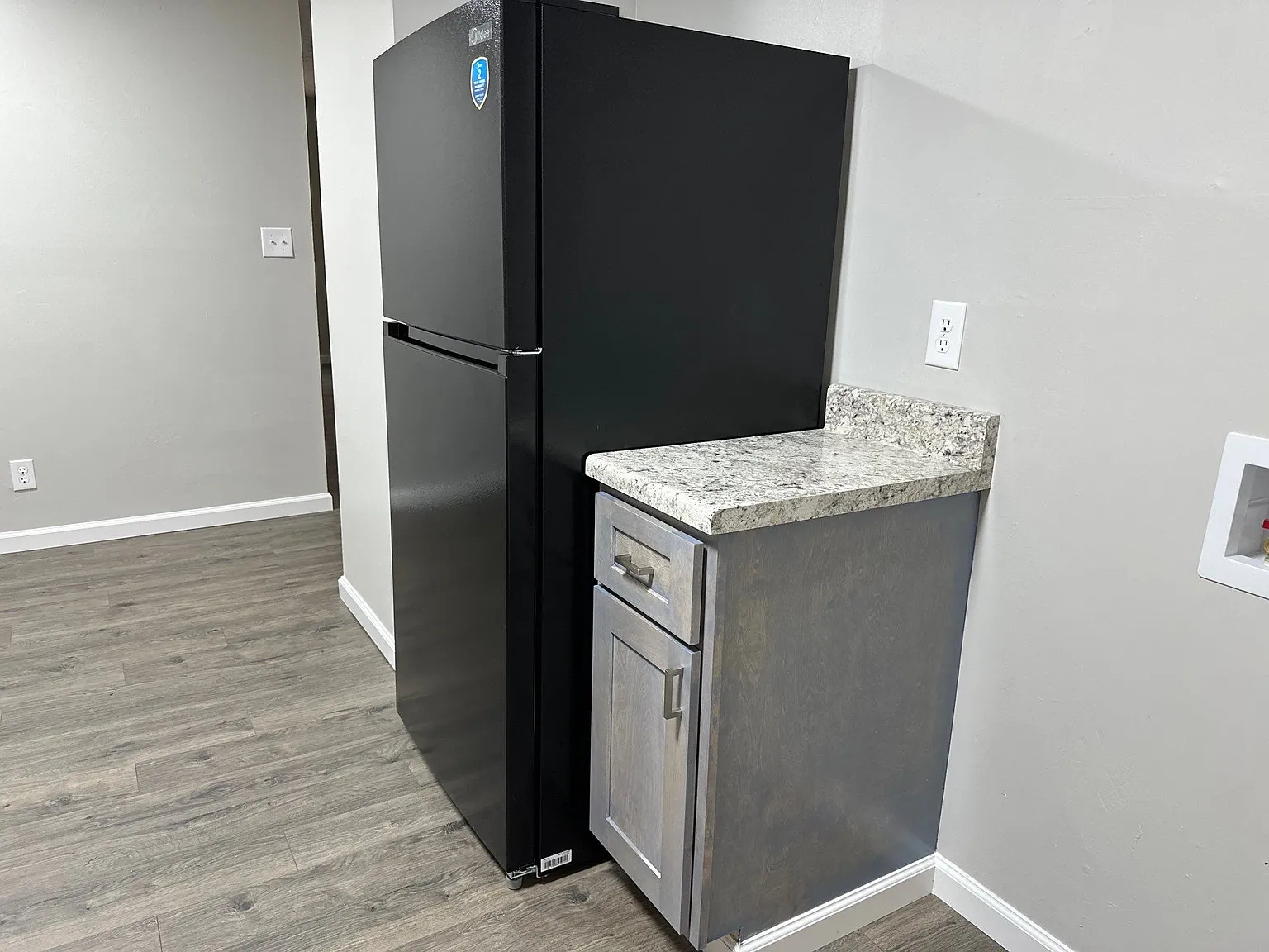 2 bed, 842 sqft, $1,150 — Photo 3