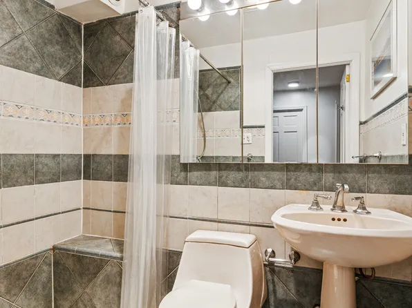 311 East 83rd Street image 8 of 9