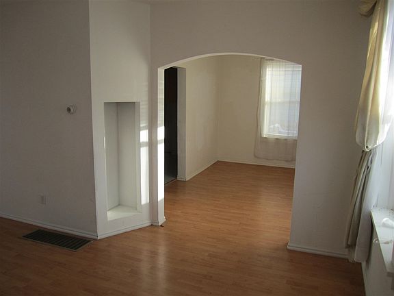 5th image of 717 O'Donnell St