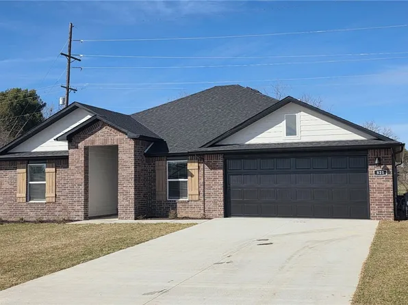 822 Picard Ave, Lowell, AR 72745