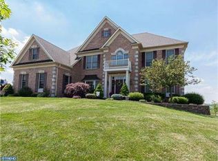 580 Centre Ct, Harleysville, PA 19438