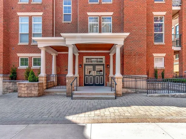 252 Stetson St #402, Cincinnati, OH 45219