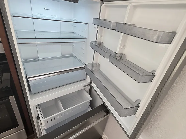 Fridge