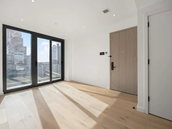 42-62 Hunter St #Pha, Long Island City, NY 11101