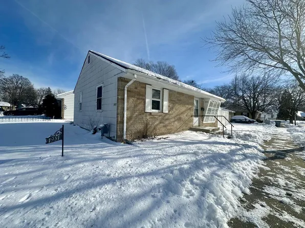 1951 West Birch COURT, Milwaukee, WI 53209
