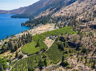 15155 S Lakeshore Rd, Chelan, WA 98816