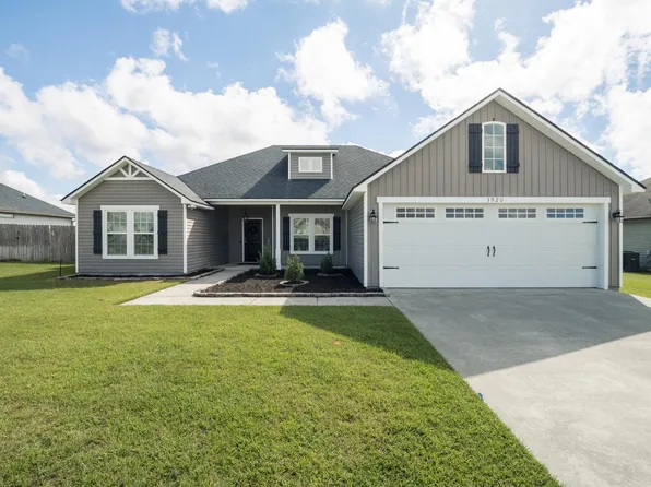 3920 Crusader Ct, Valdosta, GA 31605