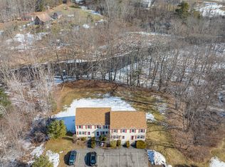 42 Powder Mill Dr #42, Kennebunk, ME 04043