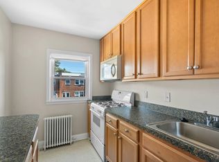 39 S Prospect Ave APT 2, Catonsville, MD 21228