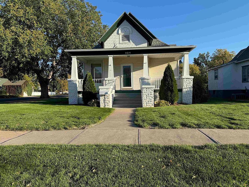 1st image of 321 W 2nd Street