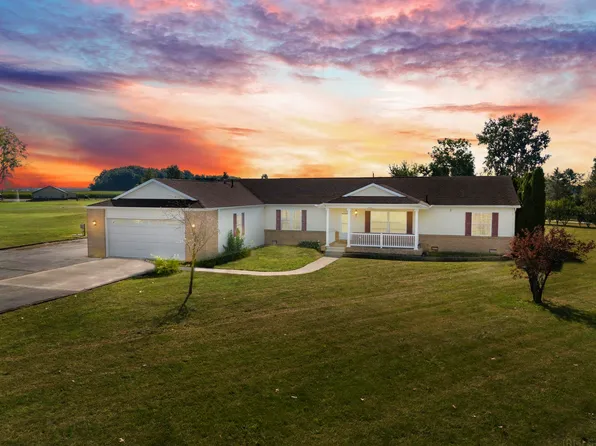 2221 Blair Rd, Fort Wayne, IN 46819