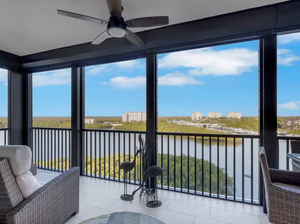 420 Cove Tower Dr APT 802, Naples, FL 34110