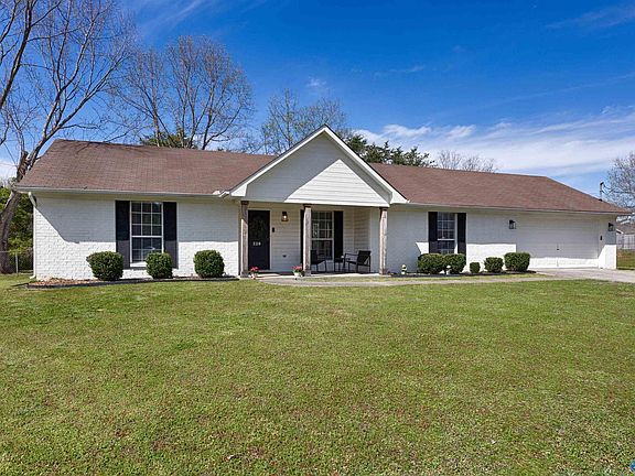 3rd image of 229 Countrywood Ct