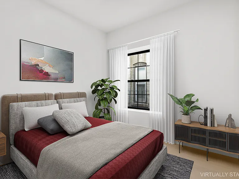 408 W 46th St #1 — Photo 11