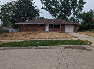 4649 Knobhill Dr, Dayton, OH 45424