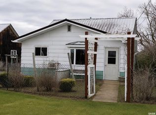 210 1st Ave W #103, Coronach, SK S0H0Z0