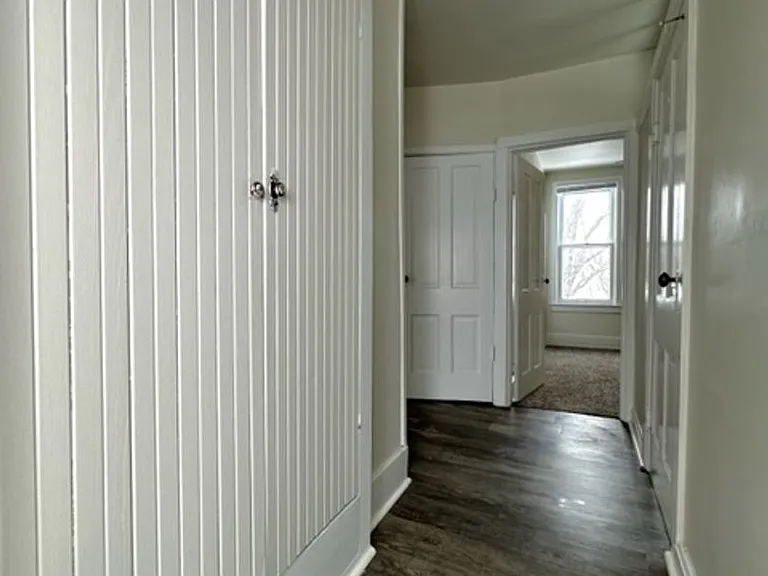 2707 Forest Ave — Photo 10