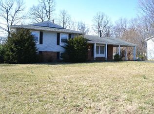 1200 E Maple Ave, Sterling, VA 20164