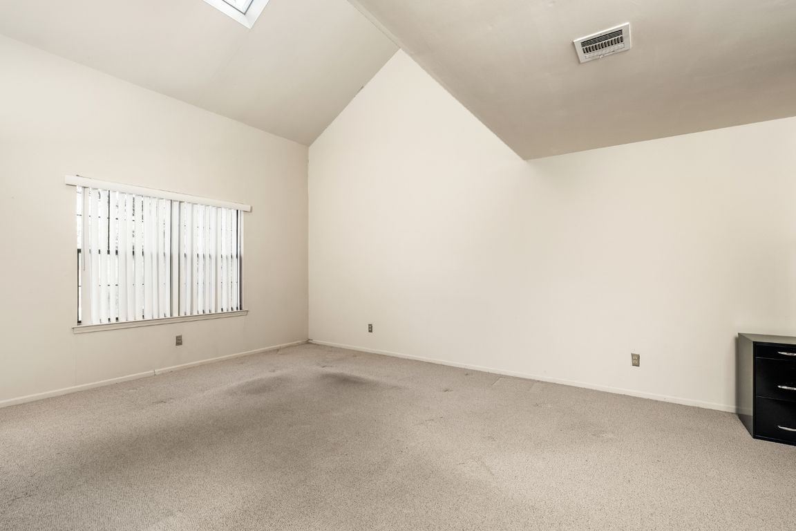 next background image