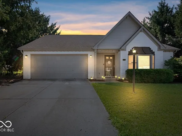 12511 Saksons Blvd, Fishers, IN 46038