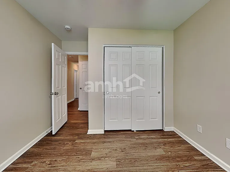 154 Decatur Dr — Photo 16