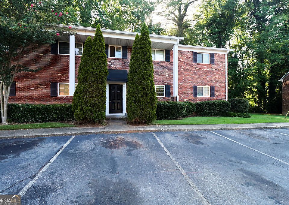 1st image of 195 Sycamore Dr APT B14
