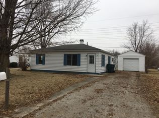 2208 E 19th St, Muncie, IN 47302