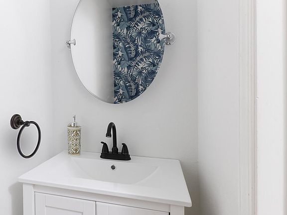 Main Floor Half Bath