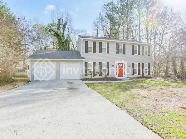 478 Sherwood Cir, Stone Mountain, GA 30087