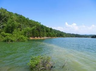 Chestnut Hill Rd, Dandridge, TN 37725