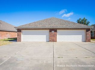 528 N Clinton Ave #B, Lubbock, TX 79416