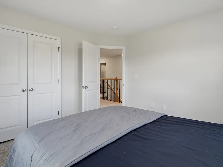 291 Burnside Dr — Photo 41