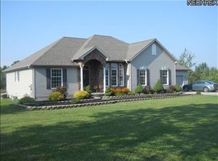 6303 Weaver Rd, Conneaut, OH 44030