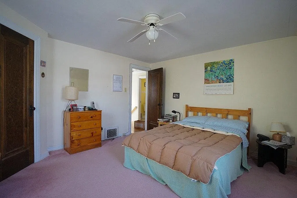 3 bed, 1248 sqft, $1,850 — Photo 2