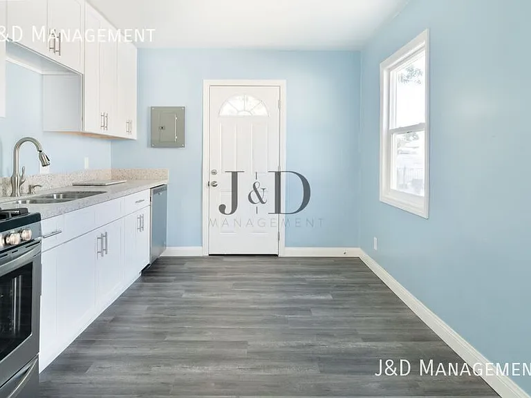 4446-4448 G St #4448 — Photo 11