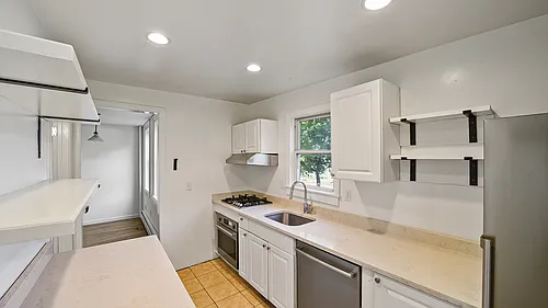 476 Saint Paul St #1 Photo 1