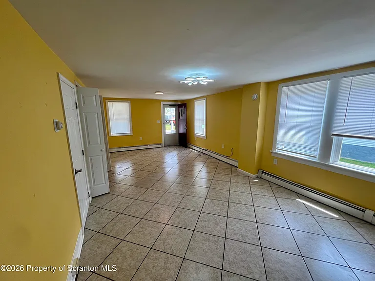814 North St — Photo 3