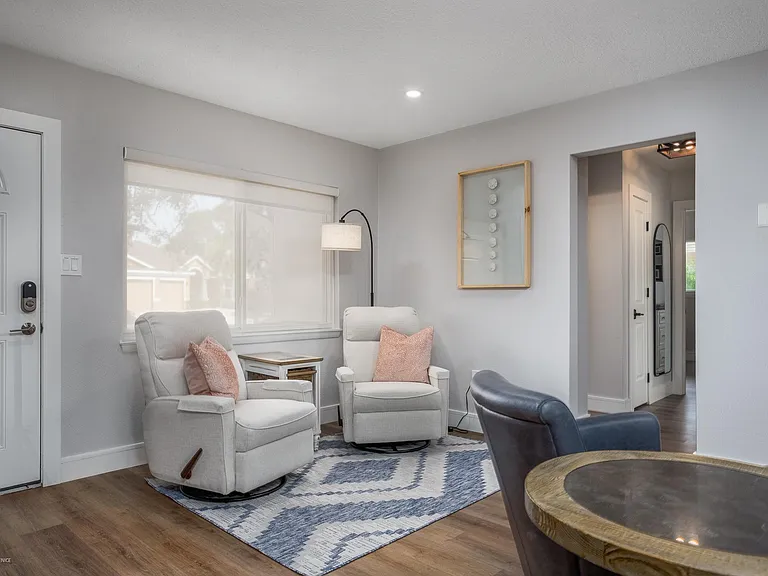 2256 Constitution Blvd — Photo 9