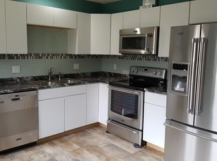 2428 Austin Dr, Springfield, IL 62704