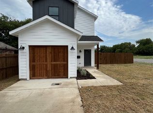 2600 E Ann Arbor Ave, Dallas, TX 75216