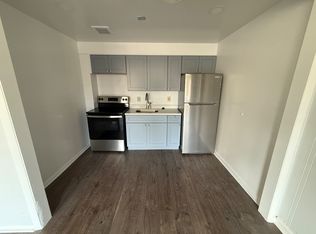 809 Saint Paul St APT 2B, Baltimore, MD 21202