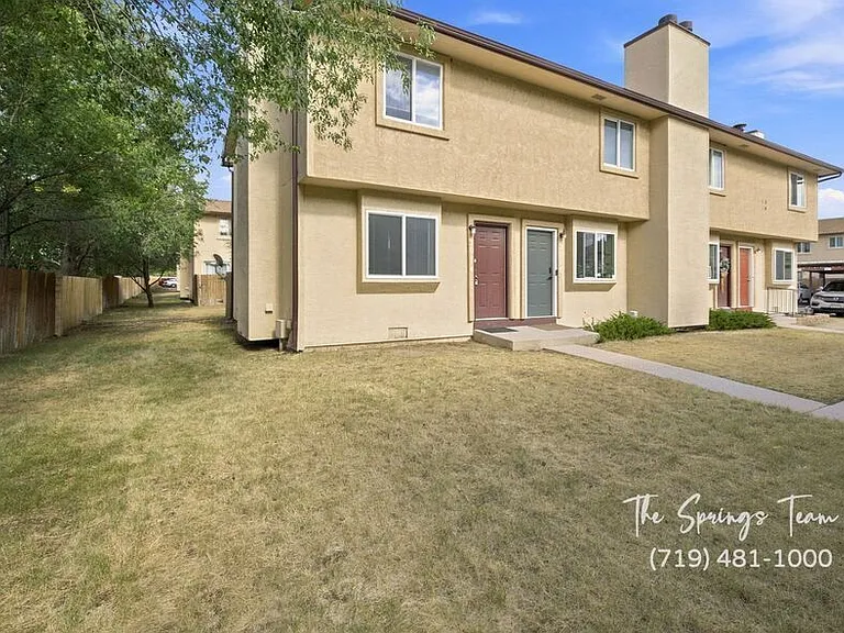 3014 Starlight Cir — Photo 2