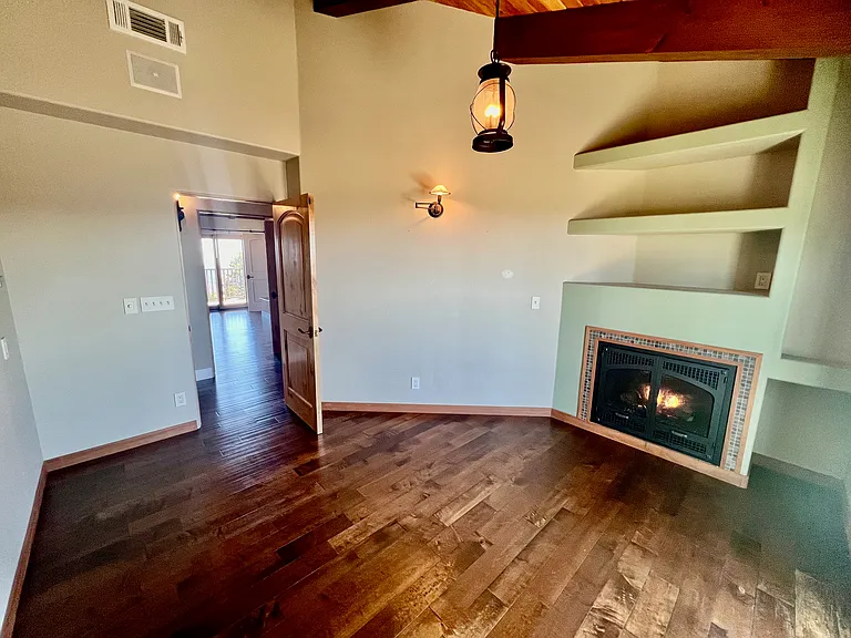 300 Corona Rd — Photo 66