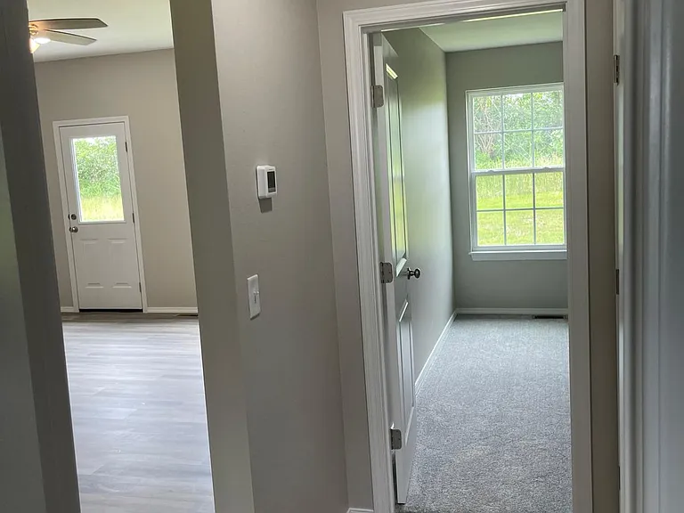 3376 W Hill St — Photo 11