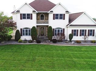 523 Bretts Way, Whitesboro, NY 13492