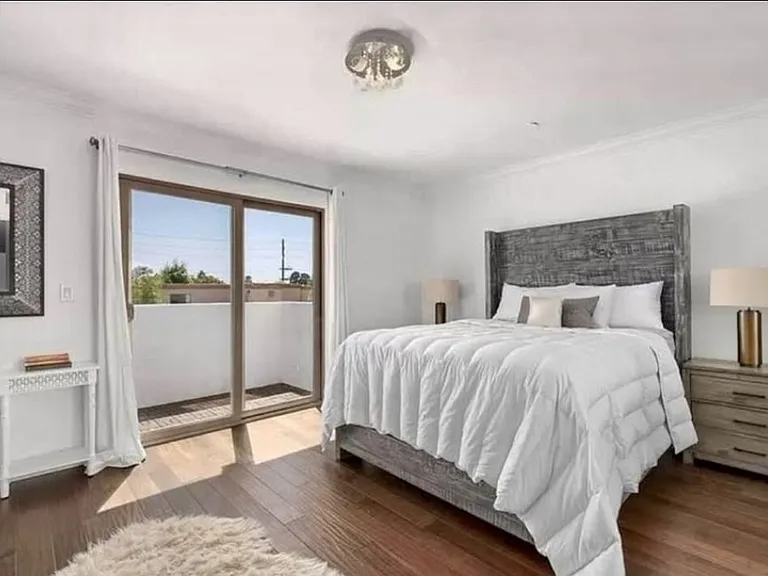 1621 Barry Ave #Penthouse 3 — Photo 6